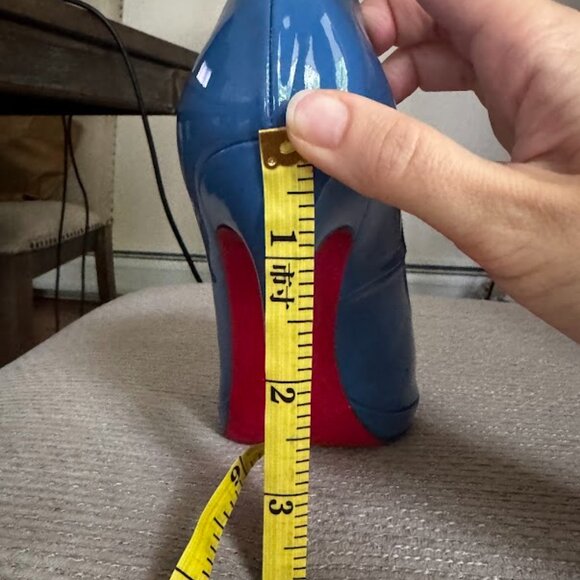 Christian Louboutin Women EU 39 US 8.5 size Blue Shoes Heels Pumps - Picture 15 of 16